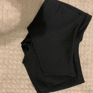 Black skort